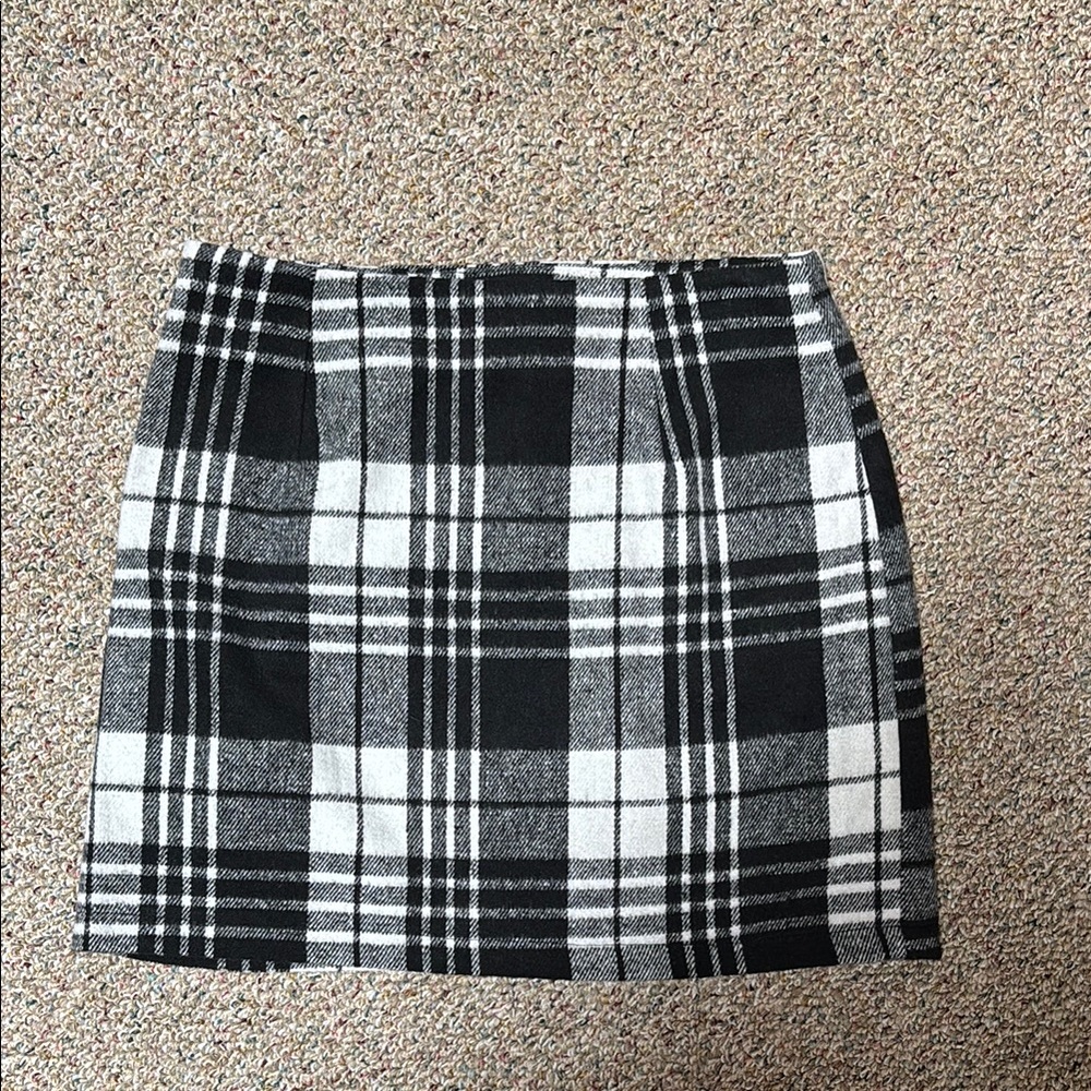 Plaid Black and White Skirt